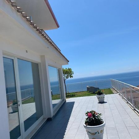 Relais Villa Bonifacio Diamante Bagian luar foto