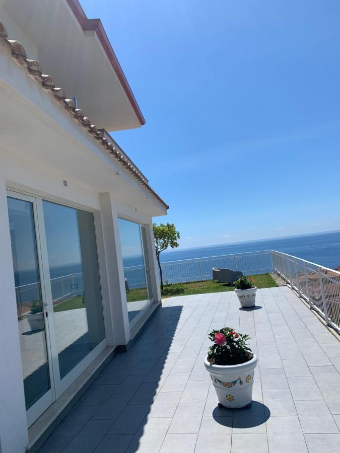 Relais Villa Bonifacio Diamante Bagian luar foto